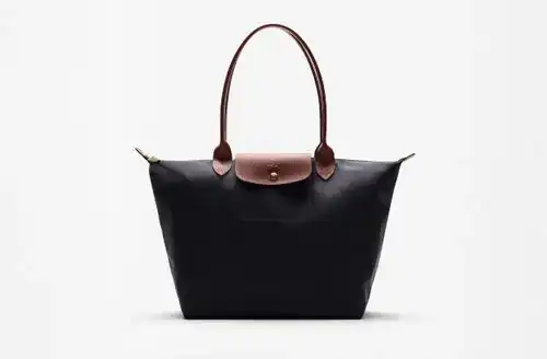 LE PLIAGE COLLECTION