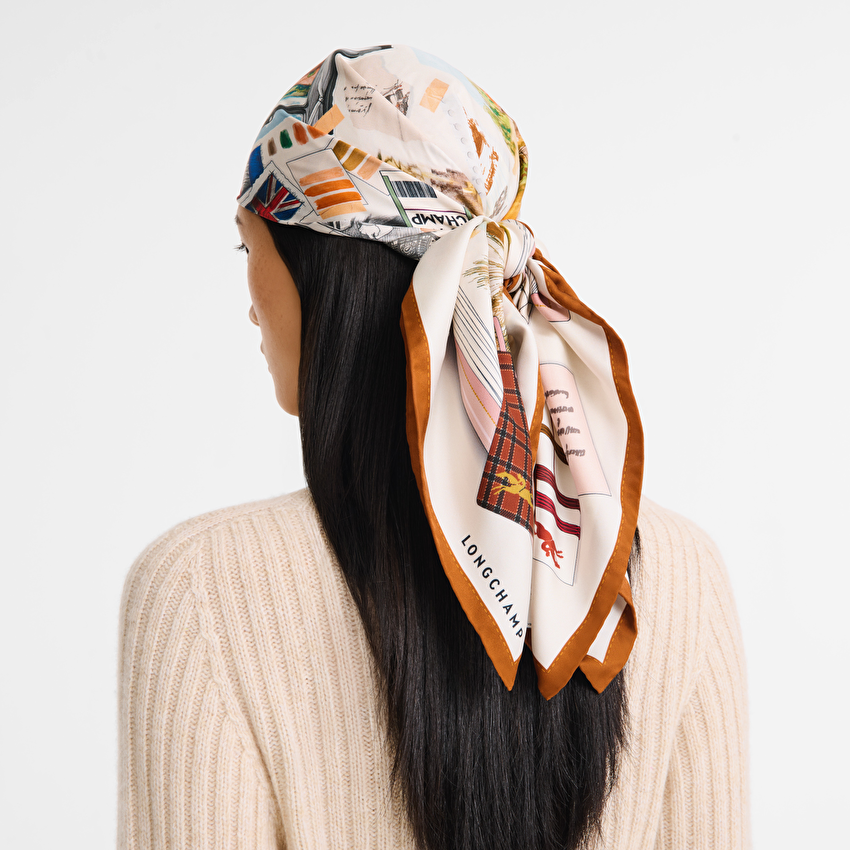 Picture of L'Echappee belle Silk scarf 90